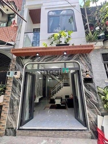 Bán nhà Hóc Môn 38.5m2 495 triệu, nhà ở làm ăn lên, ra 50m có tiện ích