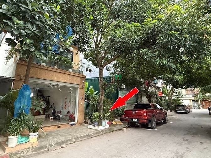 Bán Gấp Lô Đất Vàng 80m2 - Gần Cổng KCN, Sát Biển Hải Xuân - Chỉ 1,6 T
