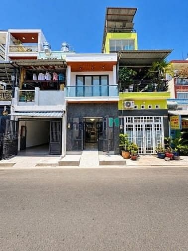 Mặt tiền Vương Văn Hướng 75m2, 2 tầng, 3PN, khu Tên Lửa, Bình Tân, 7.9